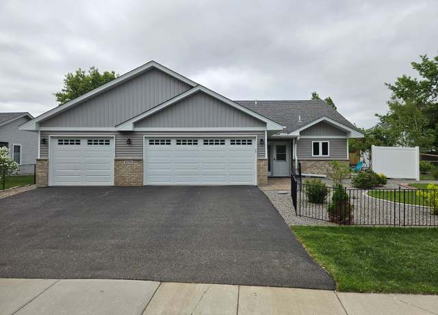 Property at 1076 244th Ave NE, East Bethel, MN 55005, 2 beds, 1 bath