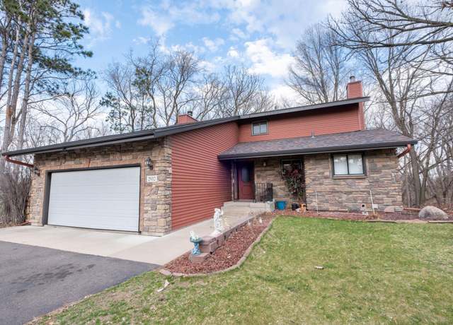Property at 2932 Helen St N, North Saint Paul, MN 55109, 4 beds, 3 baths