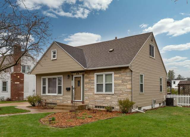 Property at 939 8th Ave NE, Rochester, MN 55906, 4 beds, 2 baths
