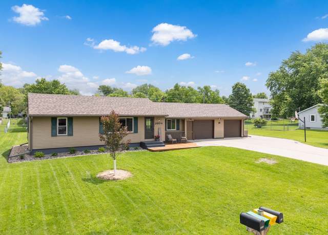 Property at 2604 19th Ave SE, Rochester, MN 55904, 4 beds, 2 baths
