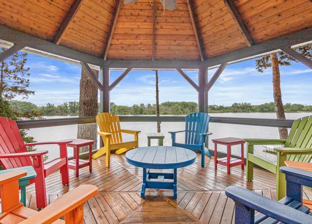 Property at 1301 12th Ave NW, New Brighton, MN 55112, 7 beds, 5 baths