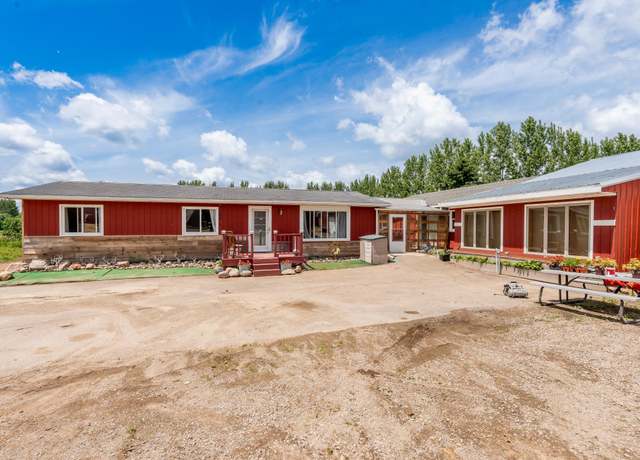 Property at 33406 151st Ave, Montgomery, MN 56069, 5 beds, 3 baths