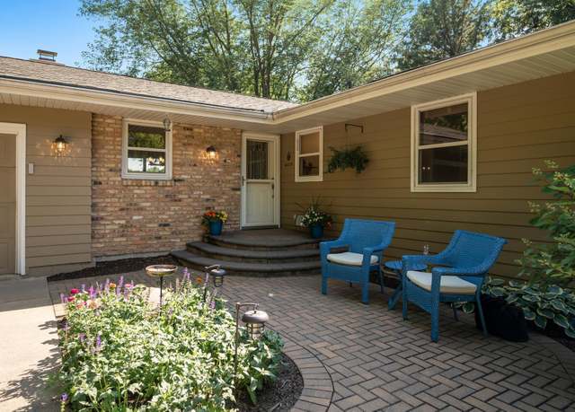 Property at 27015 W 123rd Ave N, Rogers, MN 55374, 3 beds, 2 baths