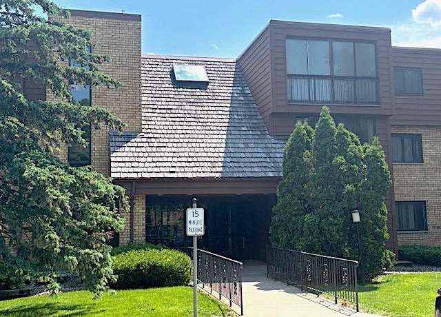 Property at 1011 41st Ave NE #208, Columbia Heights, MN 55421, 2 beds, 1 bath