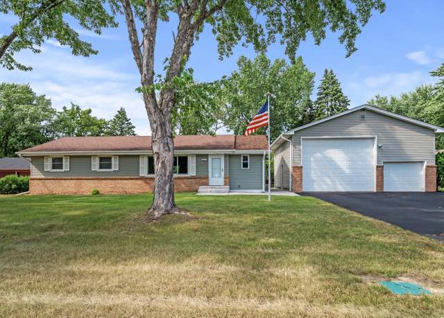 Property at 8124 115th Ln N, Champlin, MN 55316, 3 beds, 2 baths