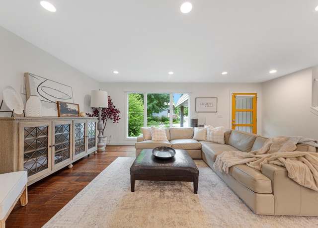 Property at 2184 Bagley Way, Webster Twp, MN 55057, 4 beds, 4 baths