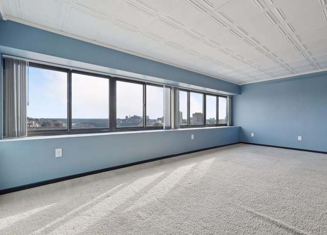 Property at 1920 S 1st St #905, Minneapolis, MN 55454, 1 bath