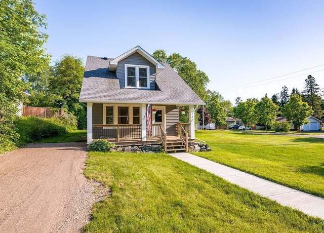 Property at 140 W Mankato St, Duluth, MN 55803, 3 beds, 2 baths