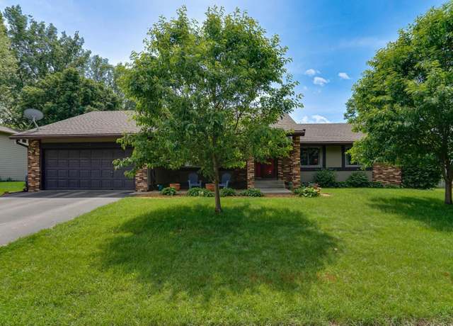 Property at 11342 Xavier Rd, Bloomington, MN 55437, 4 beds, 2 baths