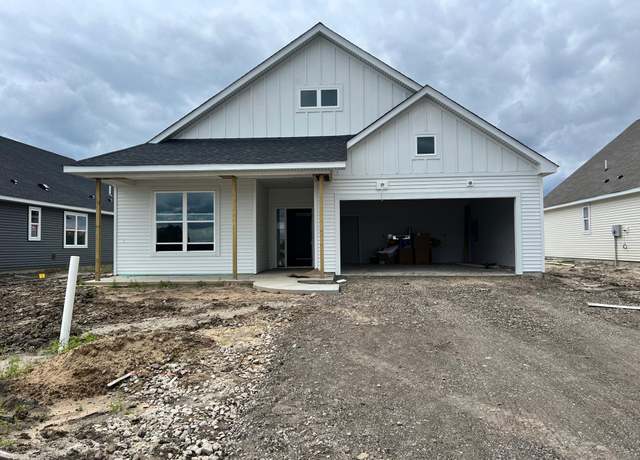 Property at 7661 Swan St, Lino Lakes, MN 55014, 3 beds, 2 baths