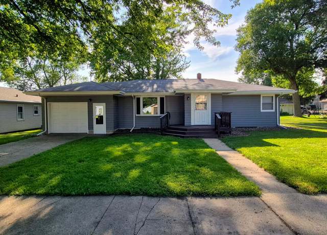 Property at 440 Birch Ave, Westbrook, MN 56183, 3 beds, 2 baths