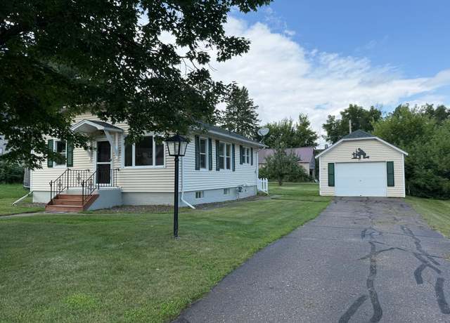 Property at 109 2nd Ave, Shell Lake, WI 54871, 2 beds, 2 baths