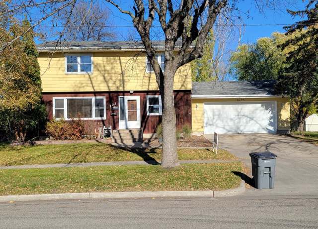 Property at 802 11th Ave N, Moorhead, MN 56560, 4 beds, 2 baths