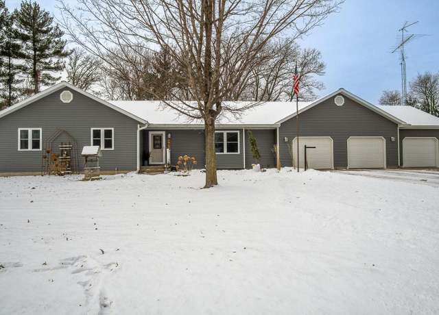 Property at N4479 410th St, Menomonie, WI 54751, 2 beds, 3 baths