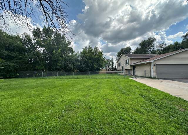 Property at 2728 111th Ave NW, Coon Rapids, MN 55433, 2 beds, 2 baths