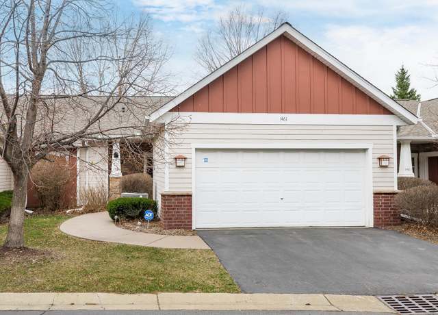 Property at 1461 Magnolia Ave E, Saint Paul, MN 55106, 2 beds, 2 baths