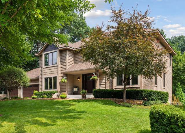 Property at 13760 Duluth Dr, Apple Valley, MN 55124, 5 beds, 4 baths
