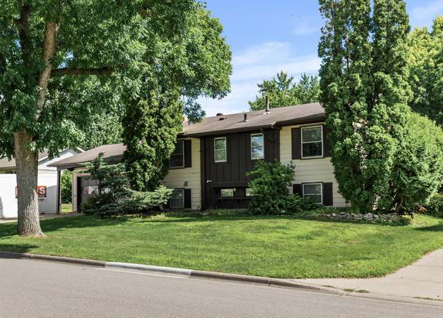 Property at 8108 Hemingway Ave S, Cottage Grove, MN 55016, 5 beds, 2 baths