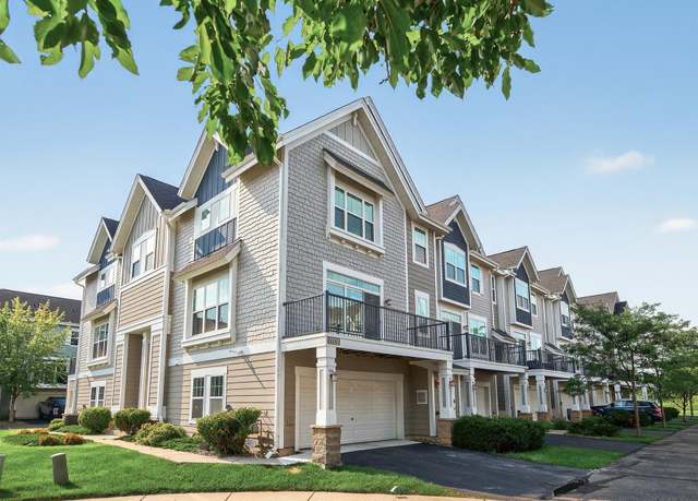 Property at 15533 Eagle Shore Dr #806, Apple Valley, MN 55124, 3 beds, 3 baths
