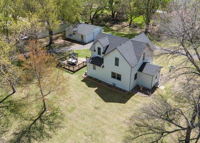 Property at 112 12th Ave N, Princeton, MN 55371, 3 beds, 1 bath