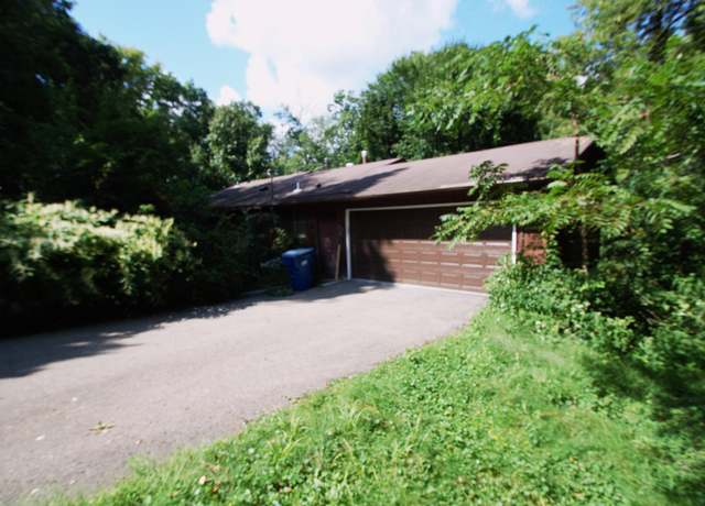 Property at 4755 Eriks Blvd, Eagan, MN 55122, 4 beds, 3 baths