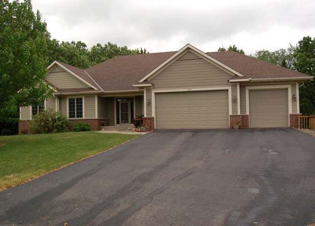 Property at 221 E 105th Street Cir, Bloomington, MN 55420, 5 beds, 3 baths
