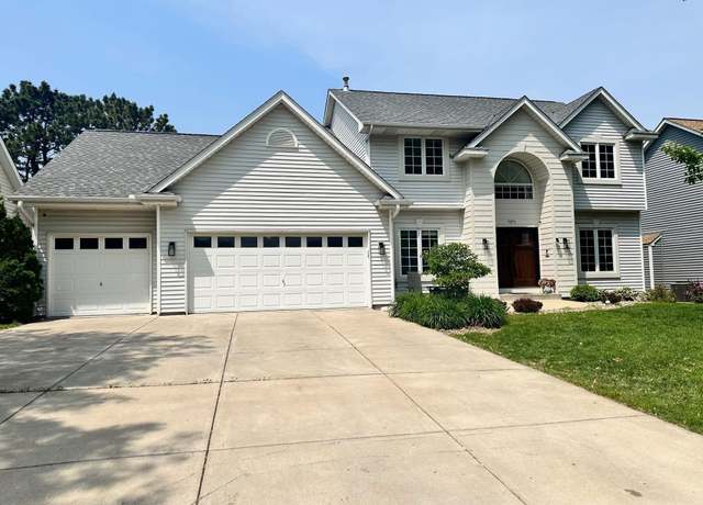 Property at 7271 Newbury Draw, Woodbury, MN 55125, 5 beds, 4 baths