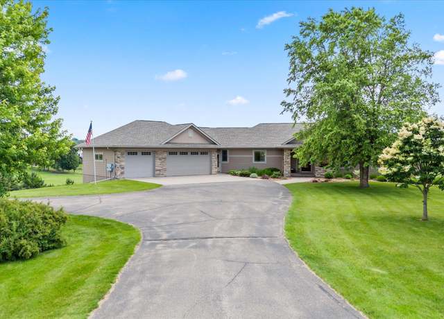 Property at 433 Sunset Dr, Troy Twp, WI 54016, 4 beds, 5 baths