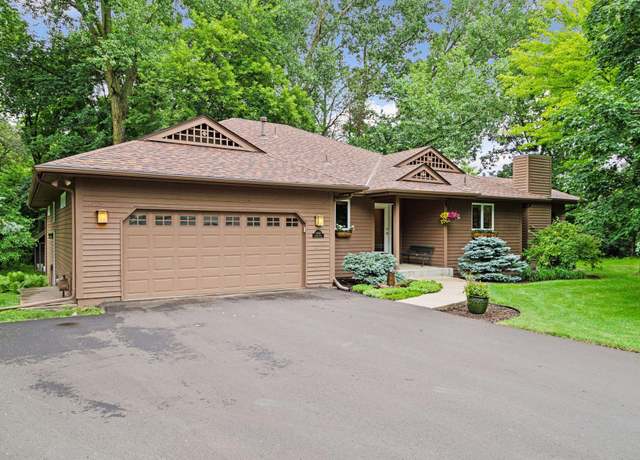 Property at 4901 Sparrow Rd, Minnetonka, MN 55345, 4 beds, 3 baths
