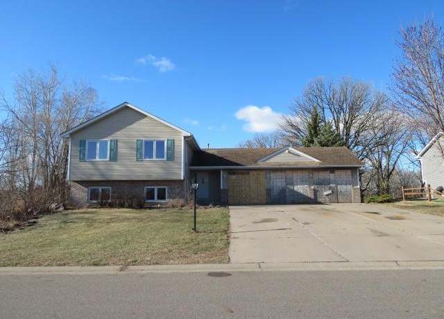 Property at 4620 Pondview Dr, Big Lake, MN 55309, 3 beds, 3 baths