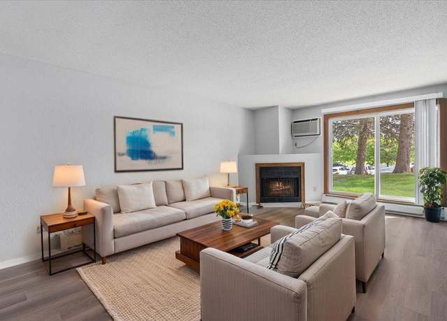 Property at 3440 Golfview Dr #123, Eagan, MN 55123, 2 beds, 2 baths