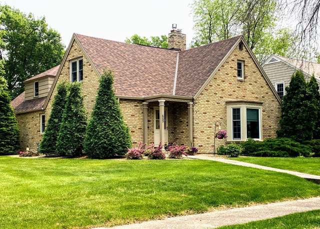 Property at 605 5th Ave SW, Faribault, MN 55021, 4 beds, 3 baths