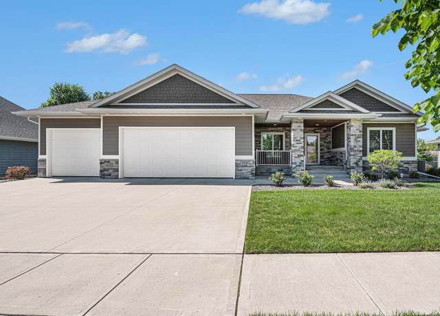 Property at 306 E Veterans Dr, Luverne, MN 56156, 4 beds, 3 baths