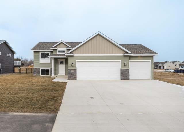 Property at 1805 12th Ave NE, Austin, MN 55912, 4 beds, 2 baths