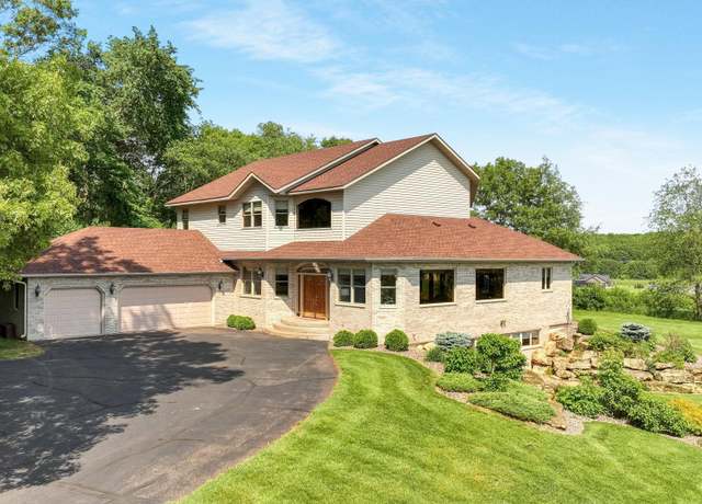 Property at E5110 Interlachen Blvd, Eau Claire, WI 54738, 3 beds, 4 baths