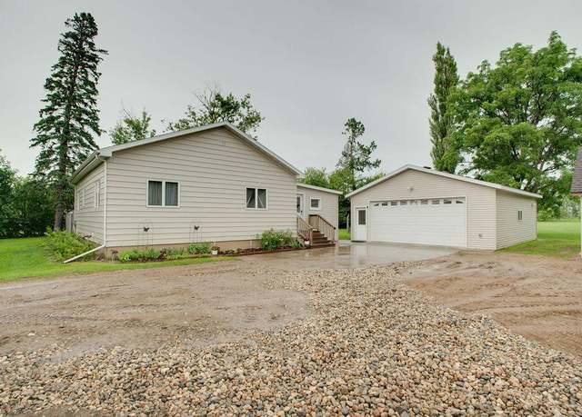 Property at 604 2nd Ave S, Kindred, ND 58052, 4 beds, 2 baths