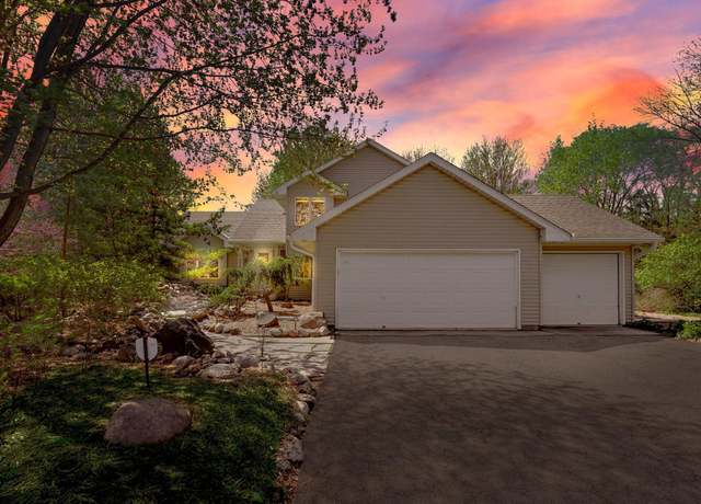 Property at 1950 Park Ridge Ct, Chaska, MN 55318, 4 beds, 3 baths