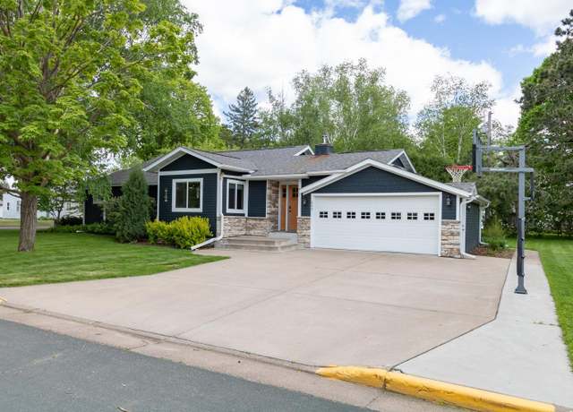 Property at 800 E Park Ave, Luck, WI 54853, 3 beds, 3 baths