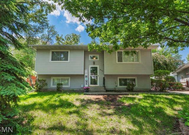 Property at 810 Louise Ave SE, Cokato, MN 55321, 4 beds, 2 baths