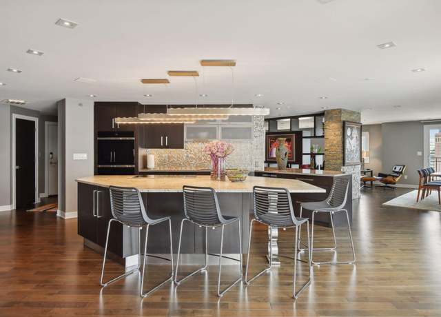 Property at 1225 Lasalle Ave #2207, Minneapolis, MN 55403, 3 beds, 4 baths