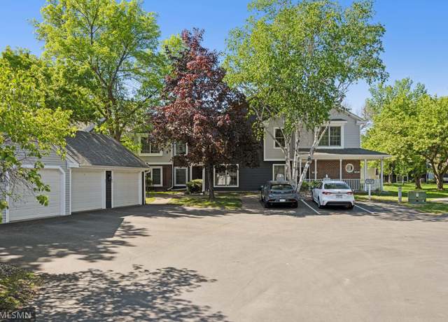 Property at 7475 110th St W, Bloomington, MN 55438, 2 beds, 2 baths