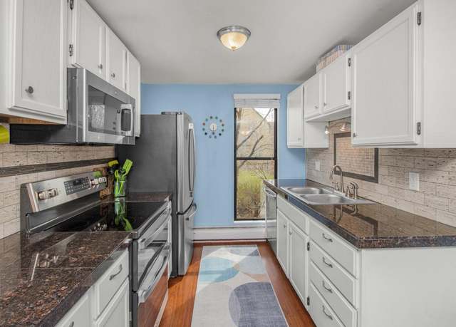 Property at 1801 Elliot Ave #5, Minneapolis, MN 55404, 2 beds, 1 bath