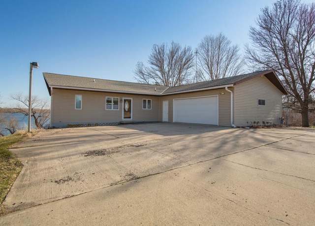 Property at 3900 Wells Lake Way, Wells Twp, MN 55021, 5 beds, 3 baths