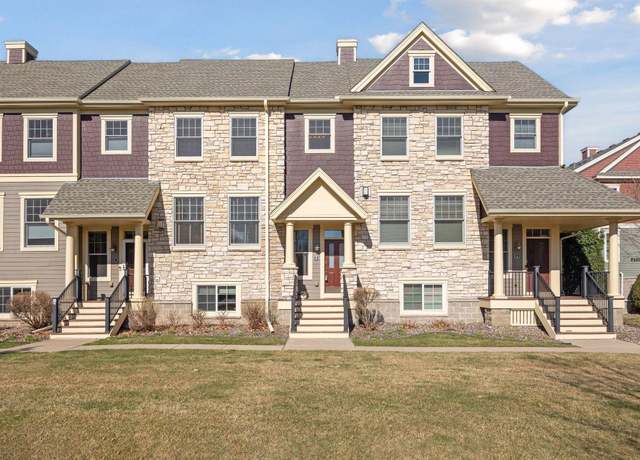 Property at 10758 Falling Water Ln Unit B, Woodbury, MN 55129, 3 beds, 3 baths
