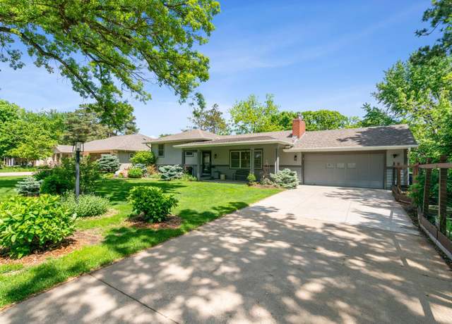 Property at 4716 Overlook Dr, Bloomington, MN 55437, 3 beds, 2 baths