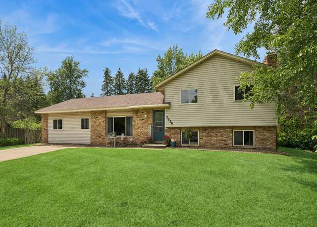 Property at 7656 Irish Avenue Ct S, Cottage Grove, MN 55016, 4 beds, 3 baths