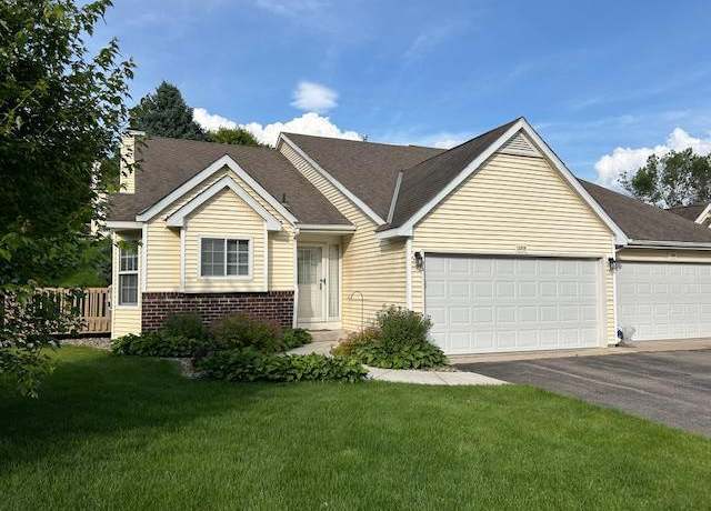 Property at 12818 Eastview Curv, Apple Valley, MN 55124, 3 beds, 2 baths