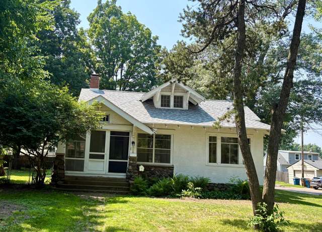 Property at 1932 Birch Lake Ave, White Bear Lake, MN 55110, 3 beds, 1 bath