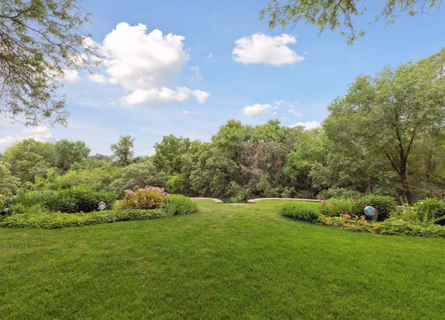 Photo of 7303 Auto Club Rd, Bloomington, MN 55438