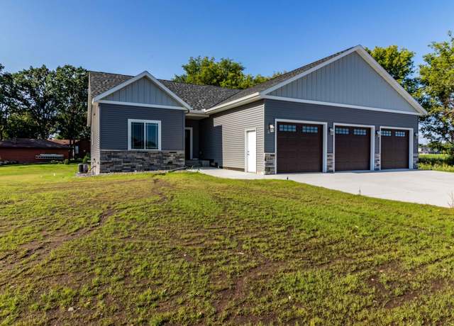 Property at 330 10th St S, Sartell, MN 56377, 4 beds, 3 baths
